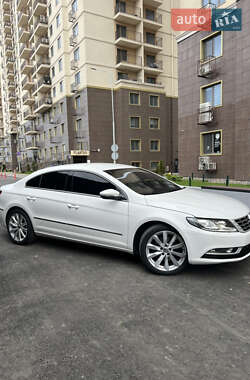 Купе Volkswagen CC / Passat CC 2012 в 