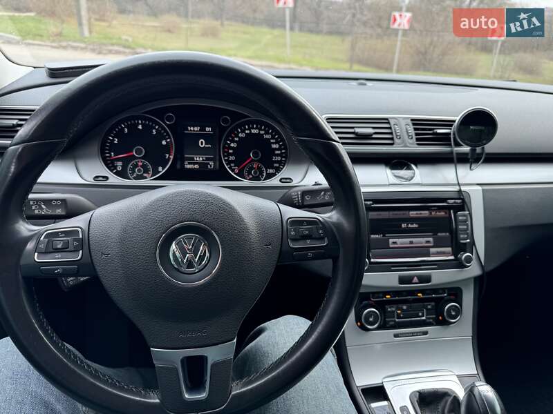 Купе Volkswagen CC / Passat CC 2011 в Кропивницком