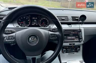 Купе Volkswagen CC / Passat CC 2011 в 