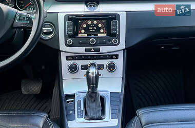 Купе Volkswagen CC / Passat CC 2012 в 