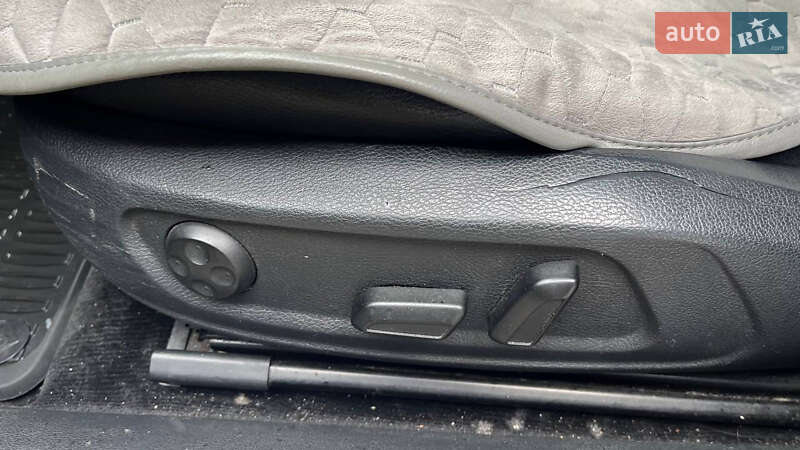 Купе Volkswagen CC / Passat CC 2014 в Киеве