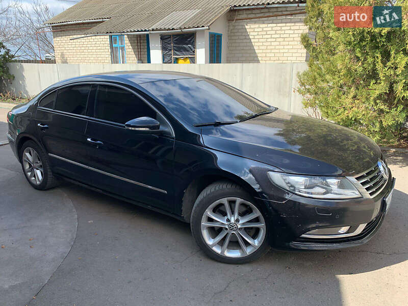 Купе Volkswagen CC / Passat CC 2013 в Балаклее