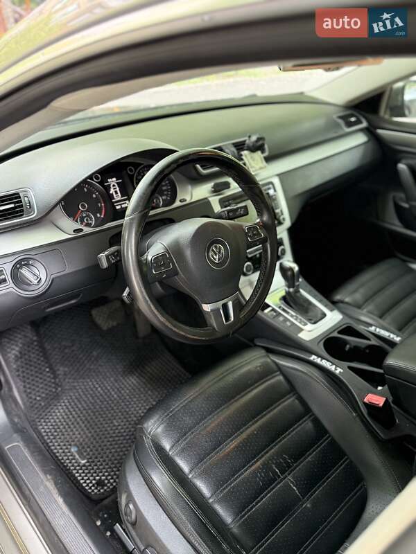 Купе Volkswagen CC / Passat CC 2011 в Одесі