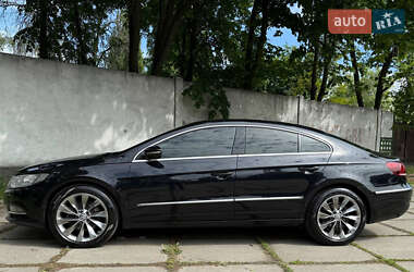 Купе Volkswagen CC / Passat CC 2012 в 