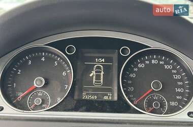 Купе Volkswagen CC / Passat CC 2012 в 