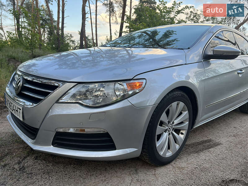Купе Volkswagen CC / Passat CC 2010 в 