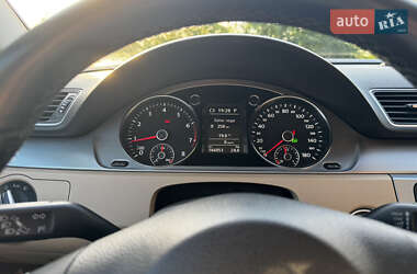 Купе Volkswagen CC / Passat CC 2012 в 