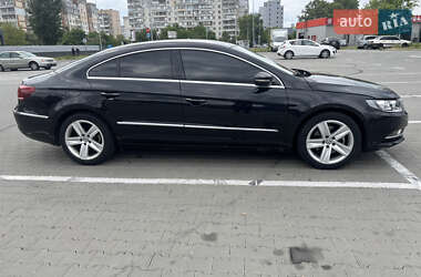 Купе Volkswagen CC / Passat CC 2015 в 