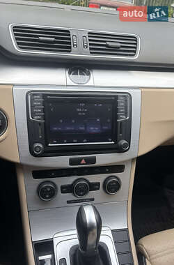 Купе Volkswagen CC / Passat CC 2015 в 