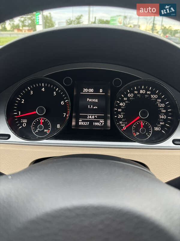 Купе Volkswagen CC / Passat CC 2015 в Киеве