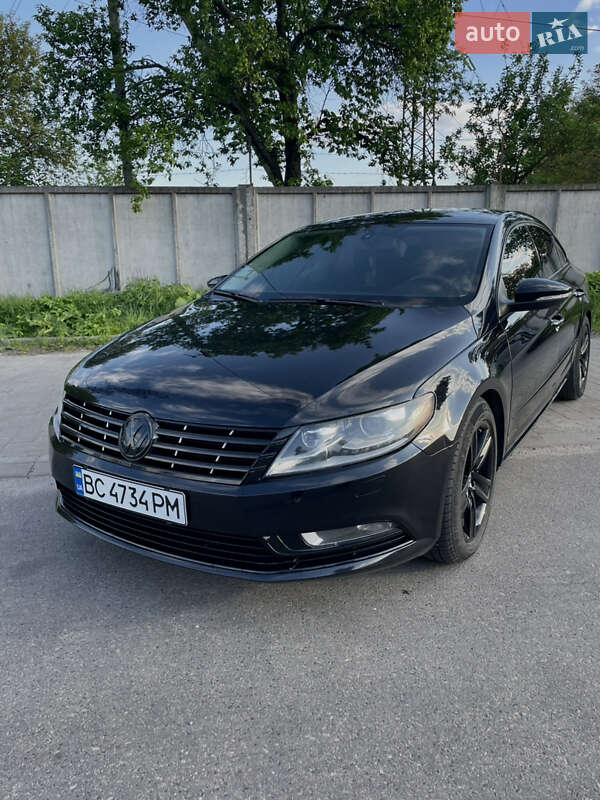 Купе Volkswagen CC / Passat CC 2012 в 