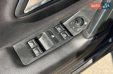 Купе Volkswagen CC / Passat CC 2012 в 
