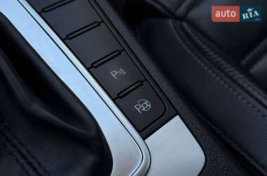 Купе Volkswagen CC / Passat CC 2012 в 