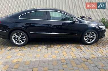 Купе Volkswagen CC / Passat CC 2011 в 