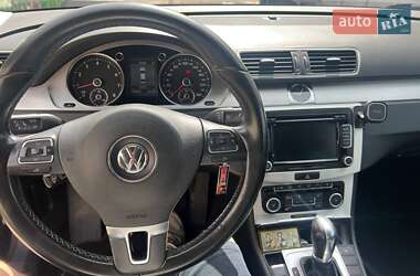 Купе Volkswagen CC / Passat CC 2011 в 