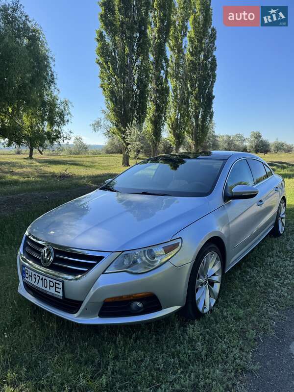 Volkswagen CC / Passat CC 2011
