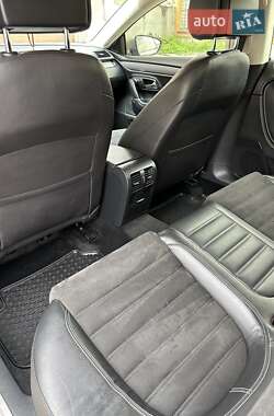 Купе Volkswagen CC / Passat CC 2013 в 