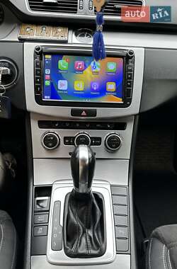 Купе Volkswagen CC / Passat CC 2013 в 