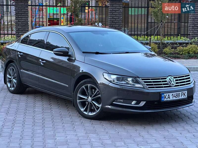 Купе Volkswagen CC / Passat CC 2012 в 
