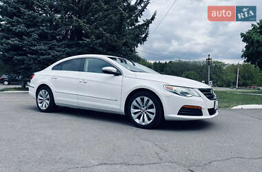 Купе Volkswagen CC / Passat CC 2010 в 