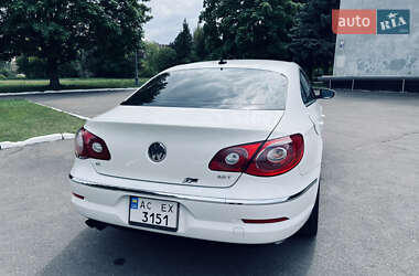Купе Volkswagen CC / Passat CC 2010 в 