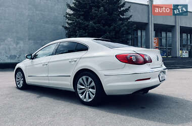 Купе Volkswagen CC / Passat CC 2010 в 