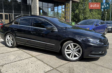 Купе Volkswagen CC / Passat CC 2013 в 