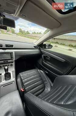 Купе Volkswagen CC / Passat CC 2012 в 