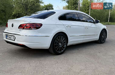 Купе Volkswagen CC / Passat CC 2012 в 