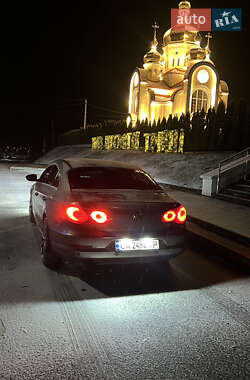 Купе Volkswagen CC / Passat CC 2010 в 