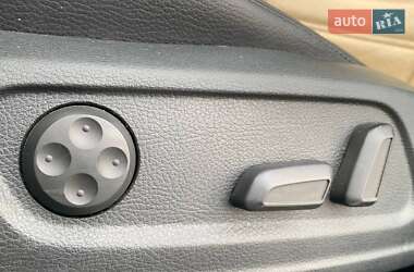 Купе Volkswagen CC / Passat CC 2015 в 