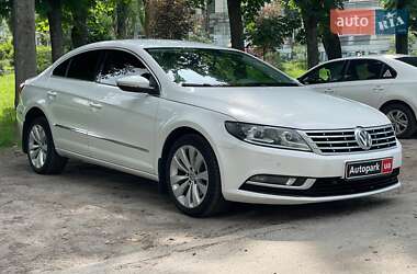 Купе Volkswagen CC / Passat CC 2013 в 