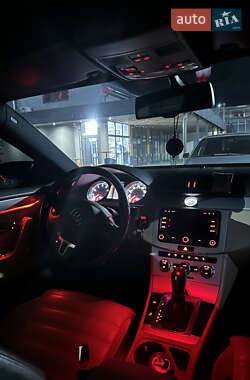Купе Volkswagen CC / Passat CC 2013 в 