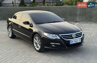 Купе Volkswagen CC / Passat CC 2012 в 