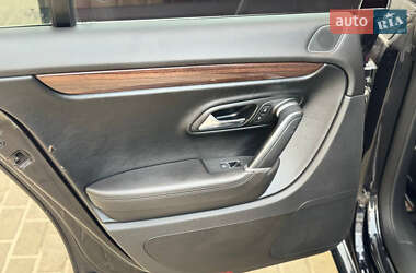 Купе Volkswagen CC / Passat CC 2012 в 