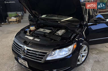 Купе Volkswagen CC / Passat CC 2012 в 