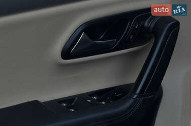 Купе Volkswagen CC / Passat CC 2013 в 