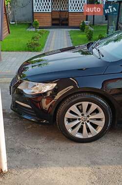 Купе Volkswagen CC / Passat CC 2010 в 