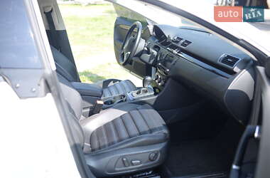 Купе Volkswagen CC / Passat CC 2016 в 