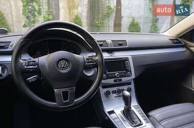 Купе Volkswagen CC / Passat CC 2013 в 