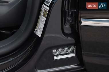Купе Volkswagen CC / Passat CC 2012 в 