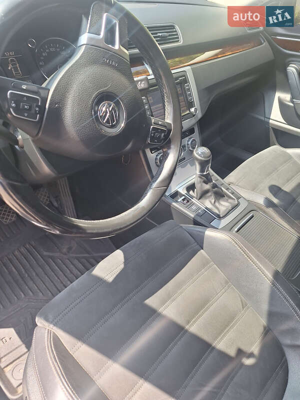 Купе Volkswagen CC / Passat CC 2014 в Славянске