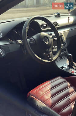 Купе Volkswagen CC / Passat CC 2012 в 