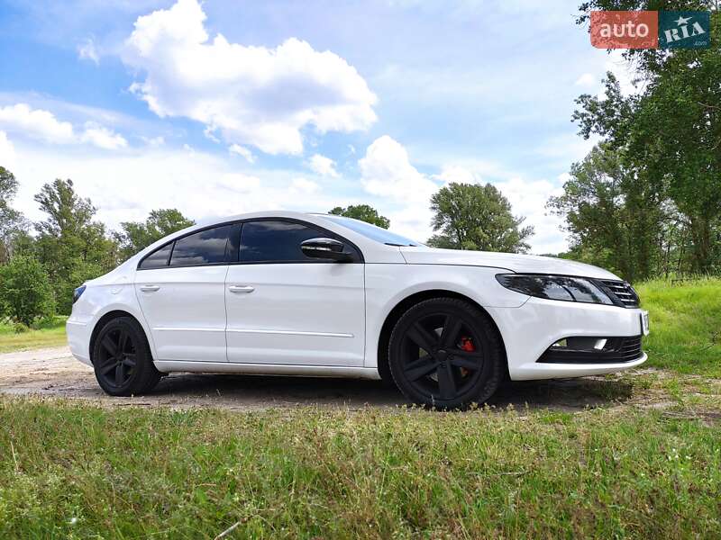 Купе Volkswagen CC / Passat CC 2012 в Полтаве