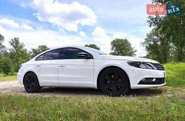 Купе Volkswagen CC / Passat CC 2012 в 