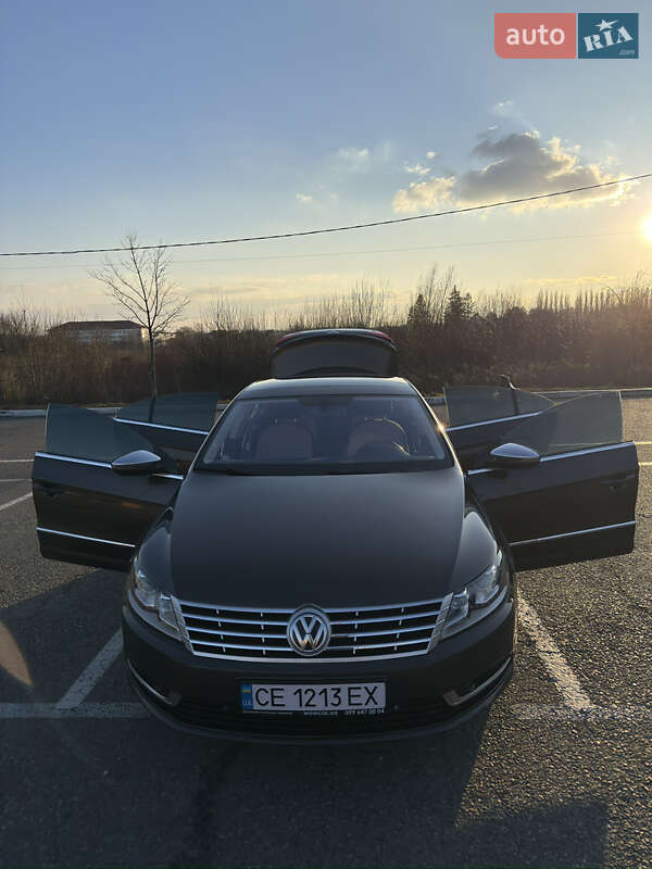 Купе Volkswagen CC / Passat CC 2014 в Чернівцях