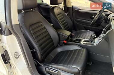 Купе Volkswagen CC / Passat CC 2012 в 