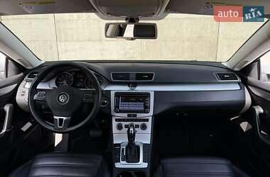 Купе Volkswagen CC / Passat CC 2012 в 