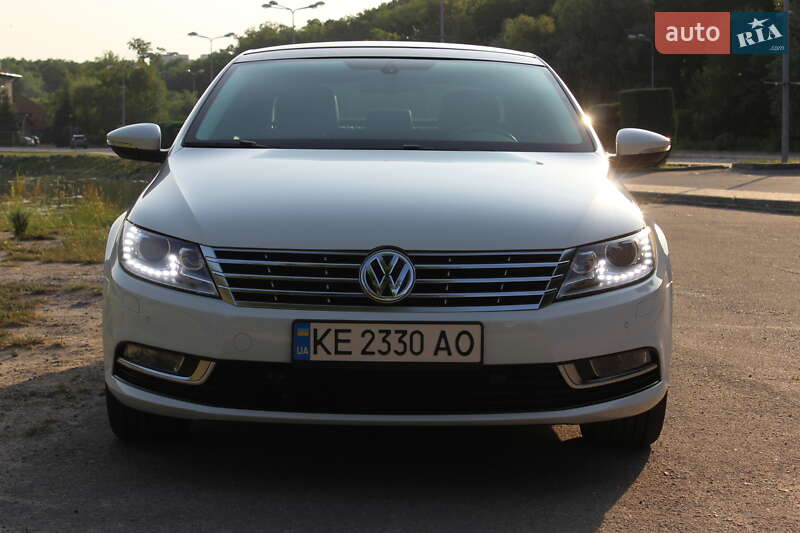 Купе Volkswagen CC / Passat CC 2014 в Дніпрі