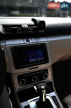 Купе Volkswagen CC / Passat CC 2009 в 